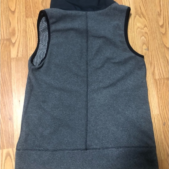 Under Armour Storm SF Hoodie Vest size small - Picture 3 of 3